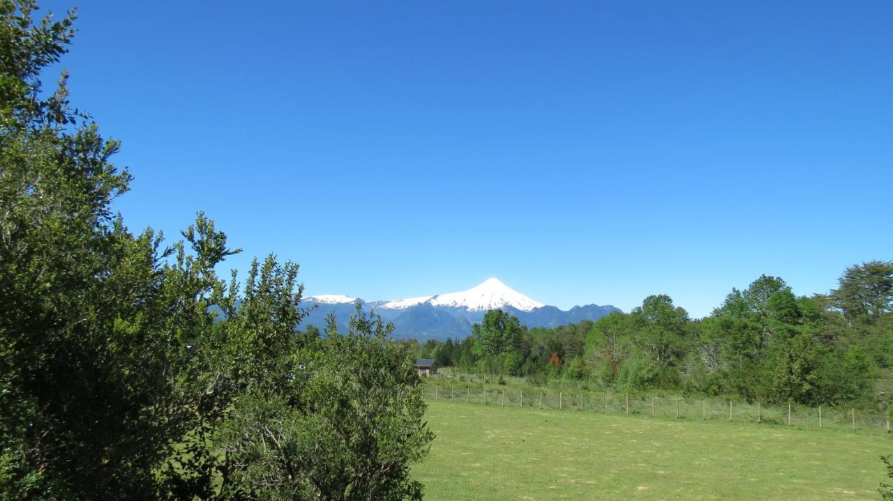 Caburgua Hermosa Vista Al Volcan, Senderos Del Bosque Chalet Pucon