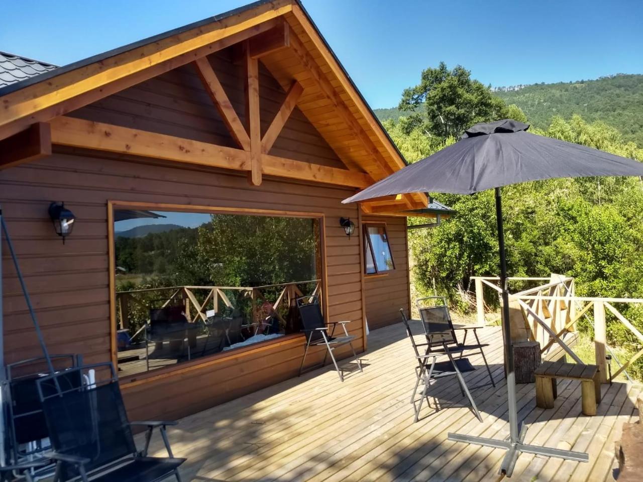 Caburgua Hermosa Vista Al Volcán, Senderos Del Bosque Chalet *